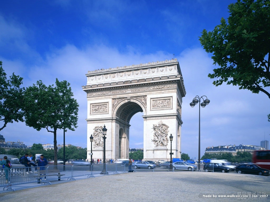 法国巴黎的地标建筑凯旋门的唯美摄影电脑壁纸_风景壁纸_3g壁纸